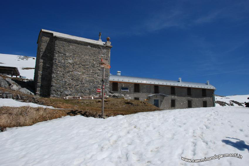 129 Rifugio Almici .JPG